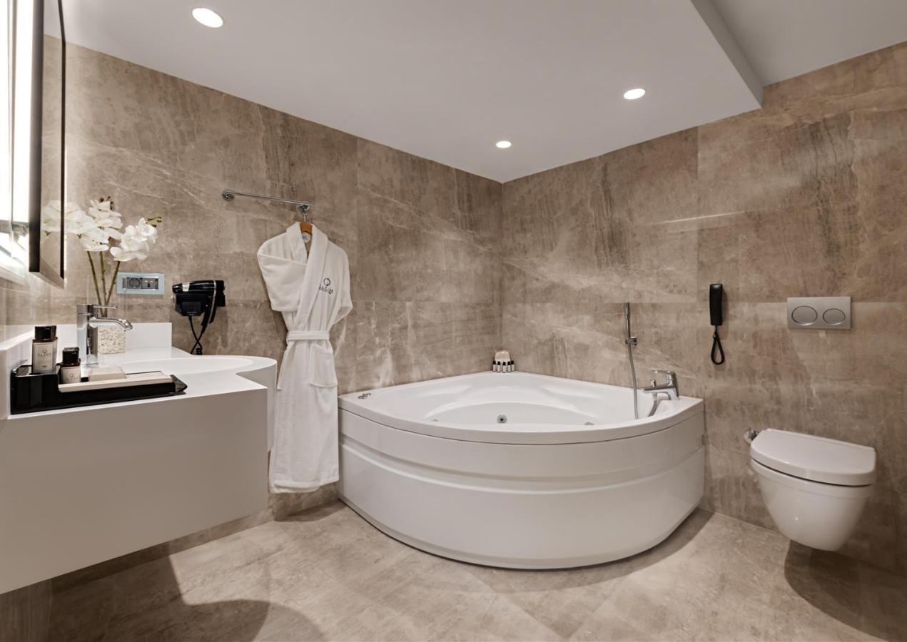Gleam Collection Hotel Istanbulská provincie Exteriér fotografie Bathroom