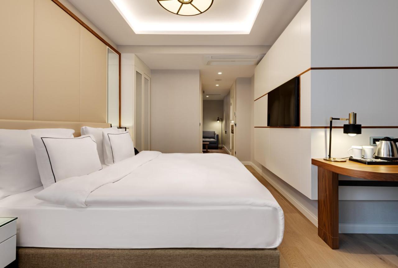 Gleam Collection Hotel Istanbulská provincie Exteriér fotografie A room at the hotel